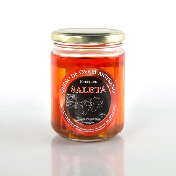 Bocal de fromage au paprika